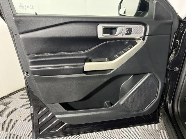 used 2021 Ford Explorer car, priced at $27,998