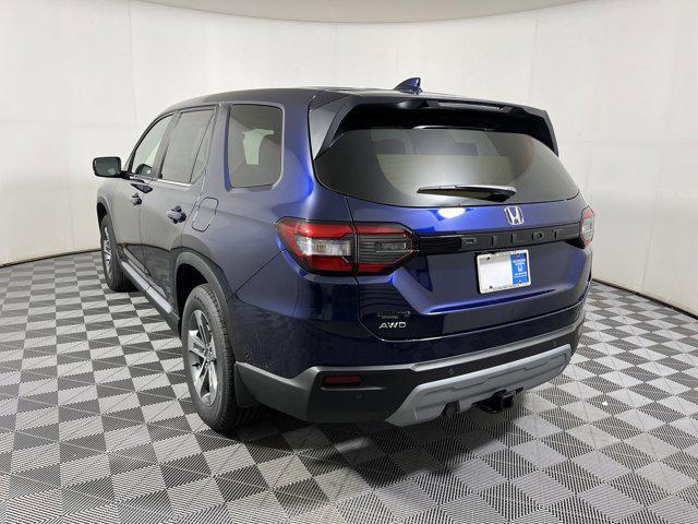 new 2025 Honda Pilot car, priced at $44,921