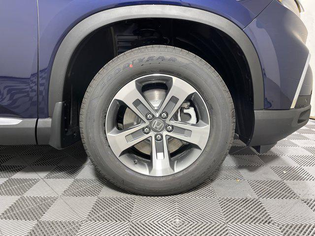 new 2025 Honda Pilot car, priced at $44,921