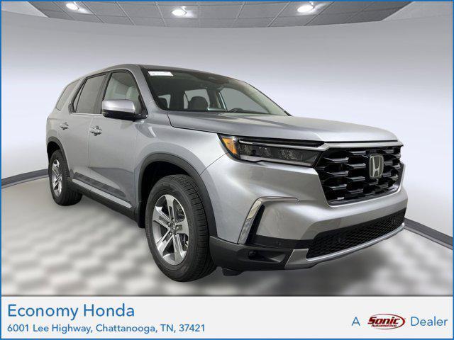 new 2025 Honda Pilot car, priced at $40,761