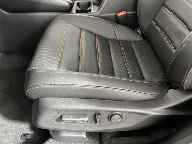 new 2026 Honda CR-V Hybrid car, priced at $38,111