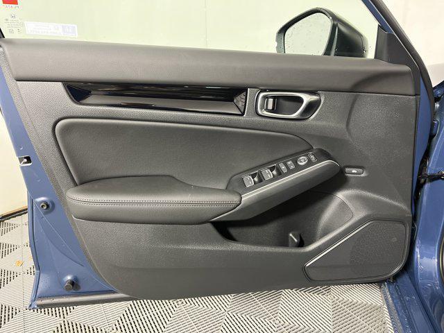 new 2025 Honda Civic Hybrid car, priced at $31,601