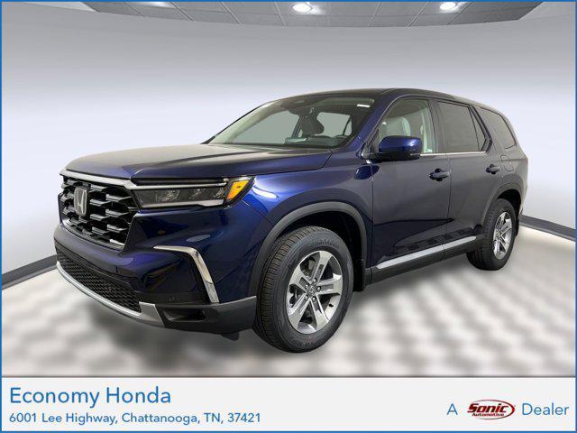new 2025 Honda Pilot car, priced at $40,031
