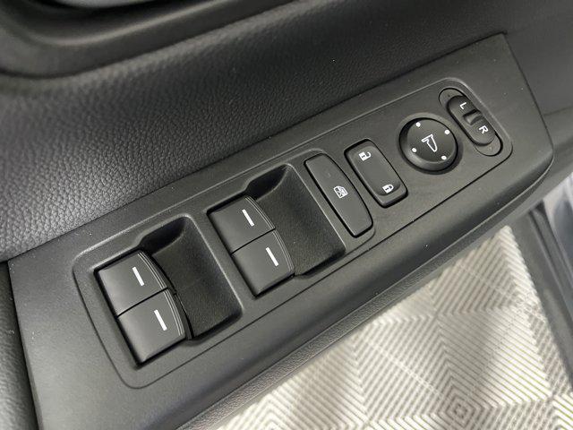 new 2025 Honda CR-V Hybrid car, priced at $37,091