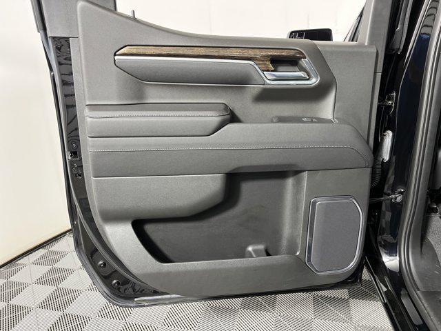 used 2023 GMC Sierra 1500 car, priced at $43,999