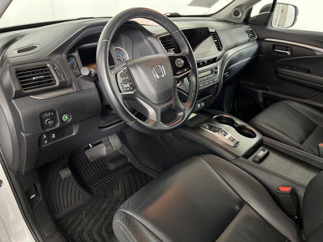used 2022 Honda Pilot car, priced at $33,499