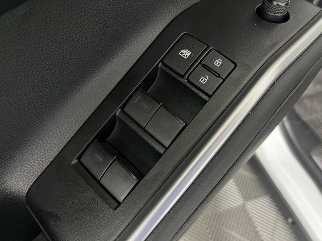 used 2023 Toyota Highlander car, priced at $40,999