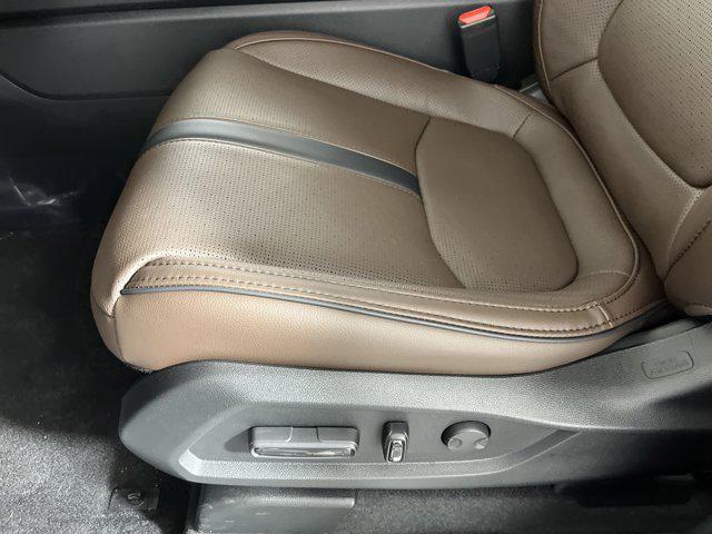 new 2025 Honda Pilot car, priced at $54,211