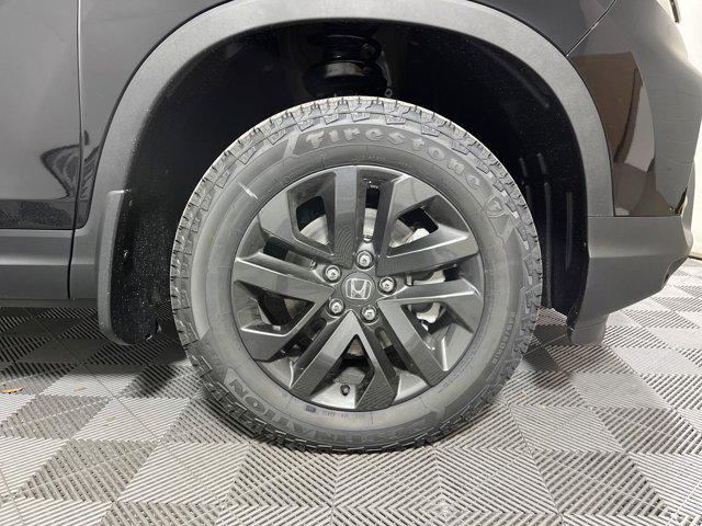new 2025 Honda Ridgeline car, priced at $39,722