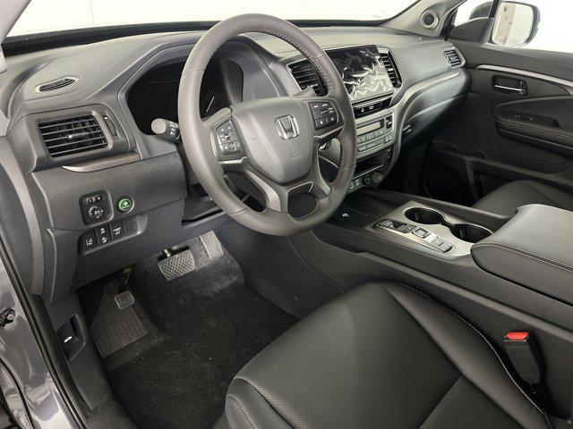 new 2025 Honda Ridgeline car, priced at $42,001