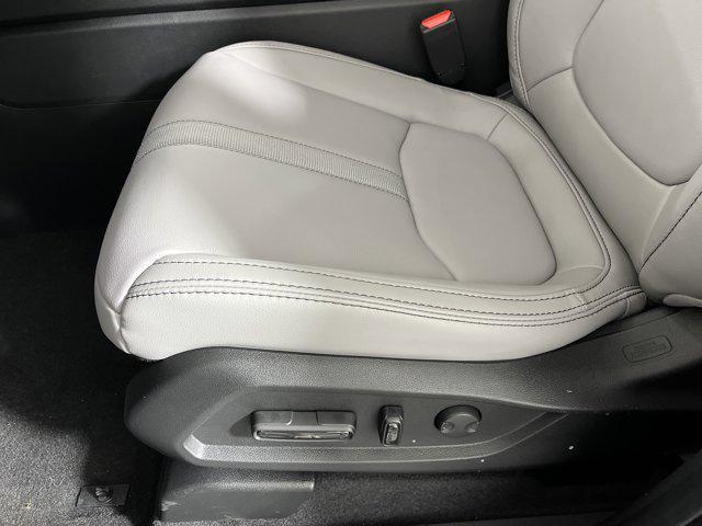 new 2025 Honda Pilot car, priced at $44,231