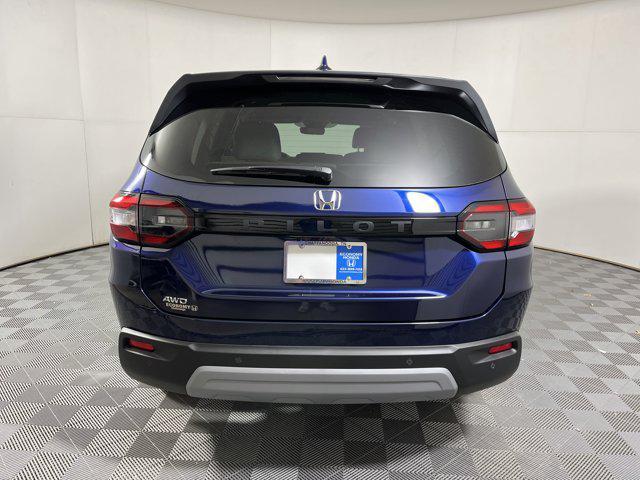 new 2025 Honda Pilot car, priced at $44,231