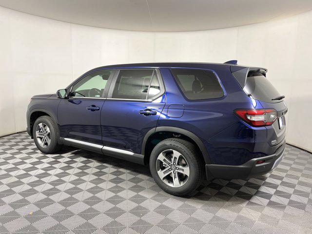 new 2025 Honda Pilot car, priced at $44,231