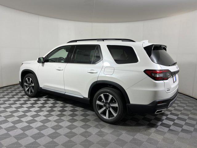new 2025 Honda Pilot car, priced at $53,891