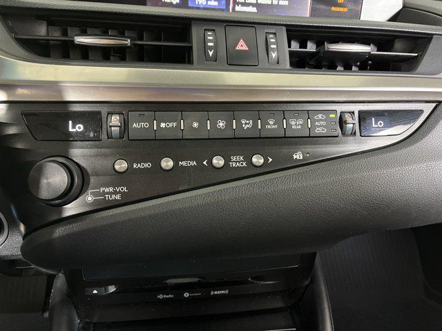 used 2019 Lexus ES 350 car, priced at $25,996
