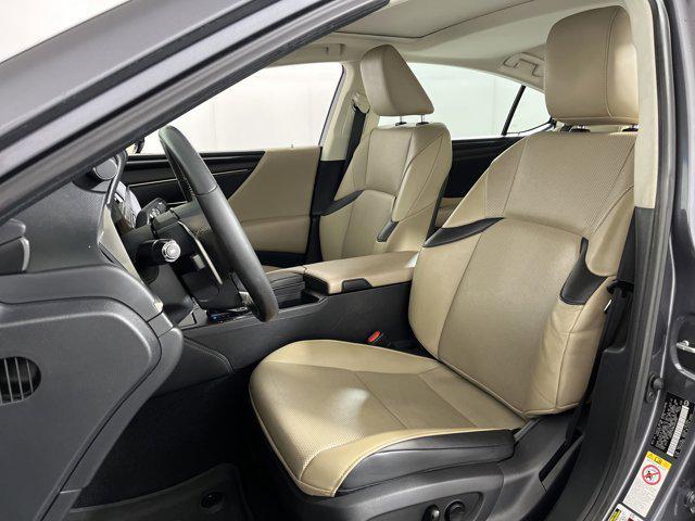 used 2019 Lexus ES 350 car, priced at $25,996