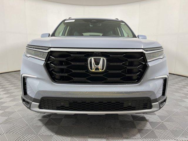 new 2025 Honda Pilot car, priced at $54,921