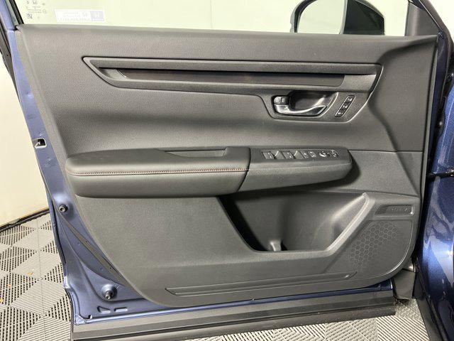new 2026 Honda CR-V Hybrid car, priced at $38,111