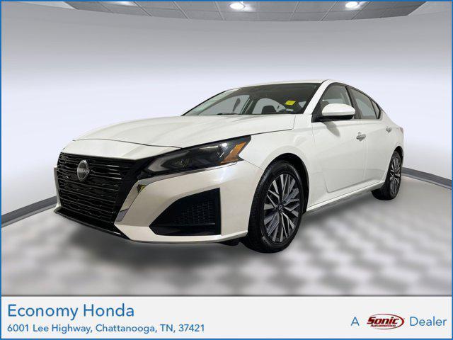 used 2023 Nissan Altima car, priced at $17,999