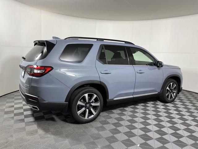 new 2025 Honda Pilot car, priced at $47,391