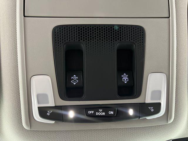 new 2025 Honda Pilot car, priced at $47,391