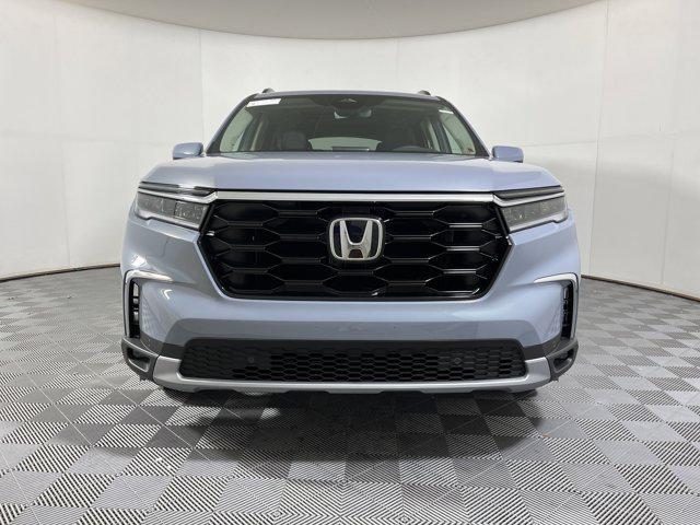 new 2025 Honda Pilot car, priced at $47,391