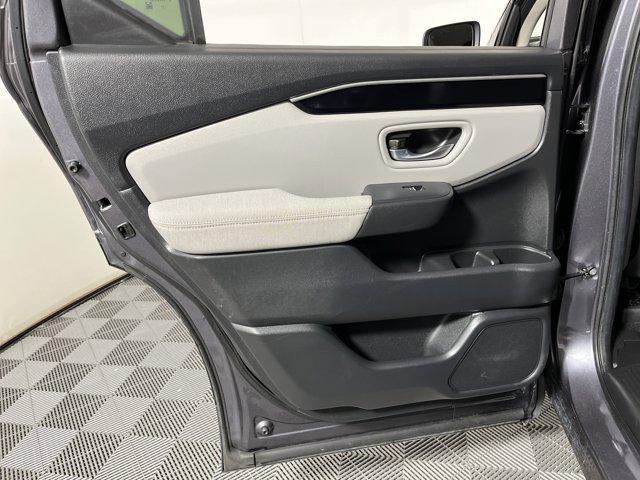 used 2023 Honda Pilot car, priced at $26,999