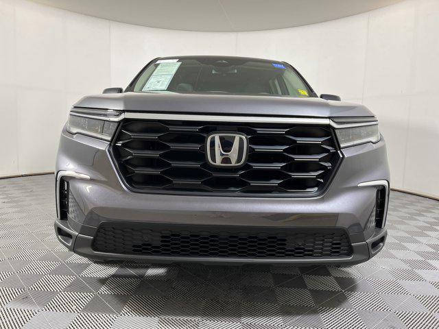 used 2023 Honda Pilot car, priced at $26,999