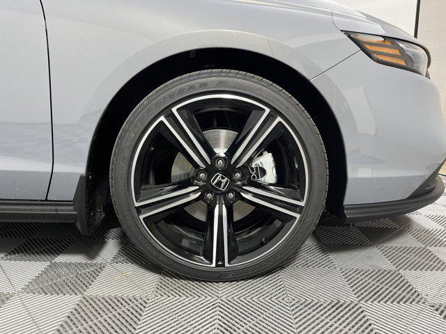 new 2025 Honda Accord Hybrid car, priced at $33,691