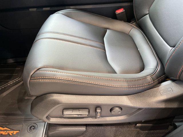 new 2025 Honda Pilot car, priced at $51,305