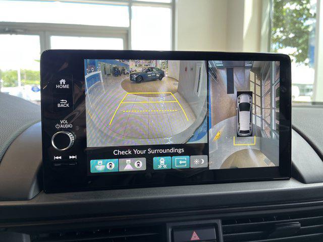 new 2025 Honda Pilot car, priced at $51,305