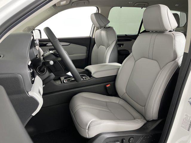 new 2025 Honda Pilot car, priced at $47,391