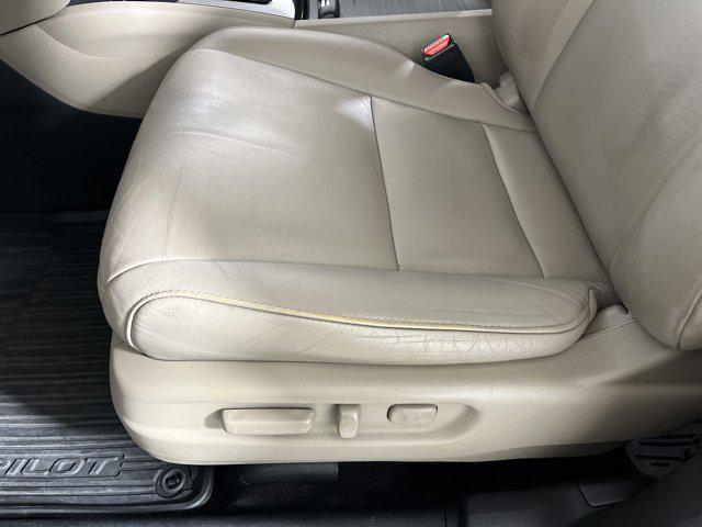 used 2016 Honda Pilot car, priced at $13,999