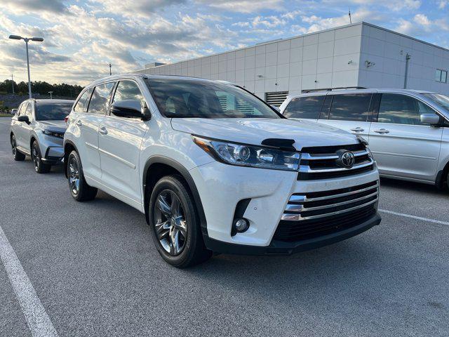 used 2017 Toyota Highlander car, priced at $19,999