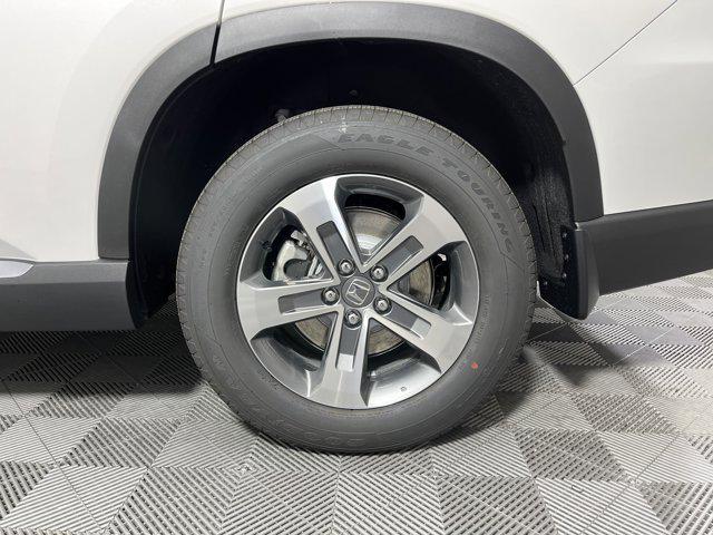 new 2025 Honda Pilot car, priced at $44,651