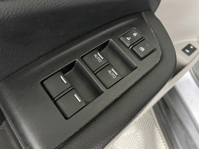 used 2021 Honda Pilot car, priced at $25,499
