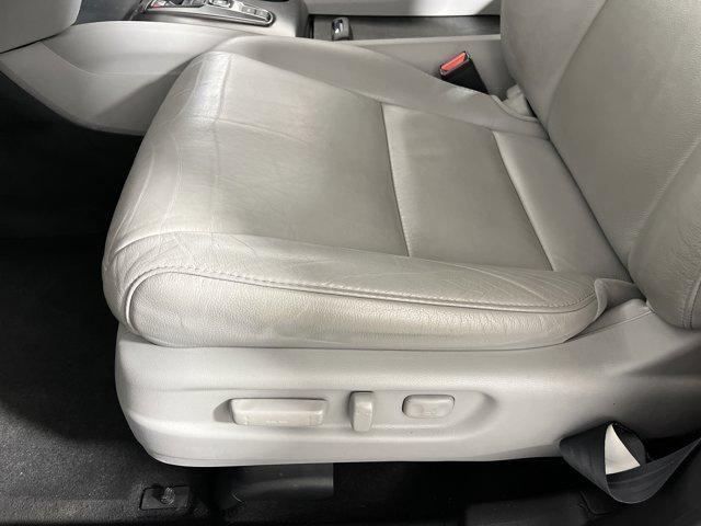 used 2021 Honda Pilot car, priced at $25,499
