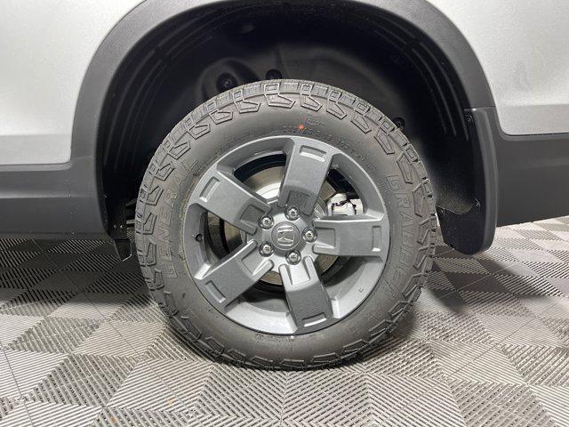 new 2025 Honda Ridgeline car, priced at $44,301