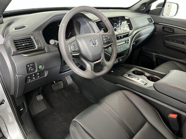 new 2025 Honda Ridgeline car, priced at $44,301