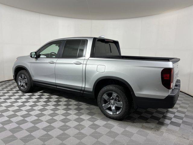 new 2025 Honda Ridgeline car, priced at $44,301