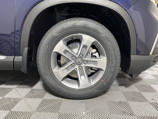 new 2025 Honda Pilot car, priced at $42,261