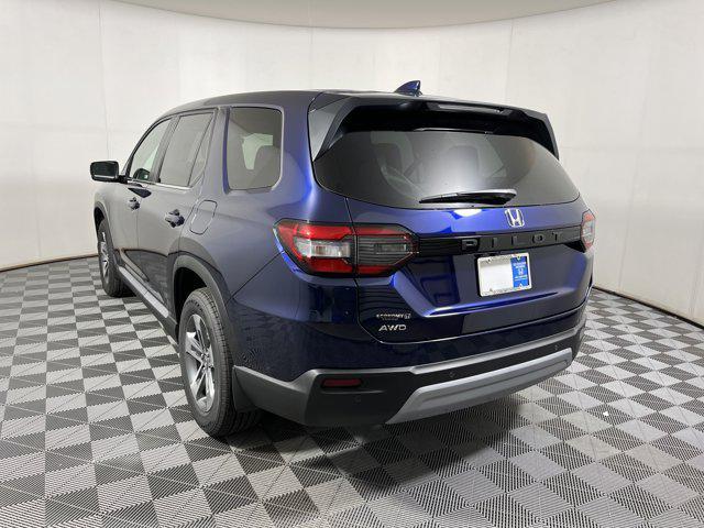 new 2025 Honda Pilot car, priced at $44,231