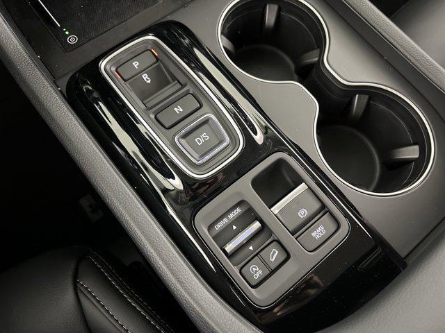 new 2025 Honda Pilot car, priced at $44,651
