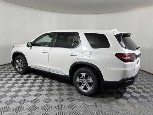 new 2025 Honda Pilot car, priced at $44,651