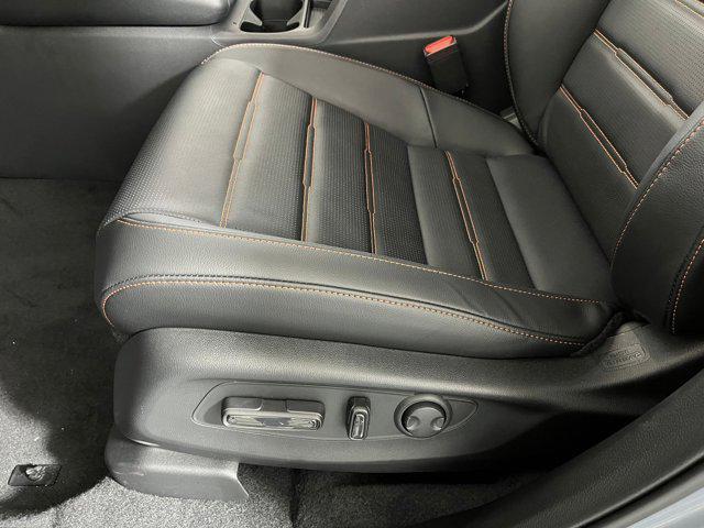 new 2026 Honda CR-V Hybrid car, priced at $42,441