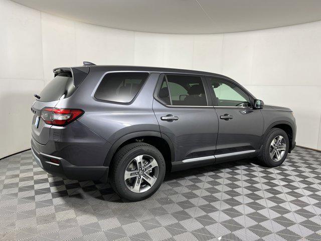 new 2025 Honda Pilot car, priced at $44,231