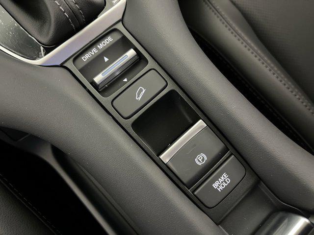 new 2025 Honda HR-V car, priced at $29,511