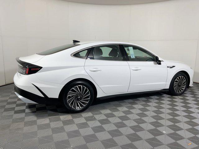 used 2024 Hyundai Sonata Hybrid car, priced at $21,996