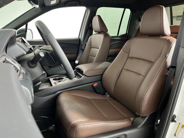 new 2025 Honda Ridgeline car, priced at $38,391