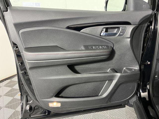 new 2025 Honda Ridgeline car, priced at $44,371